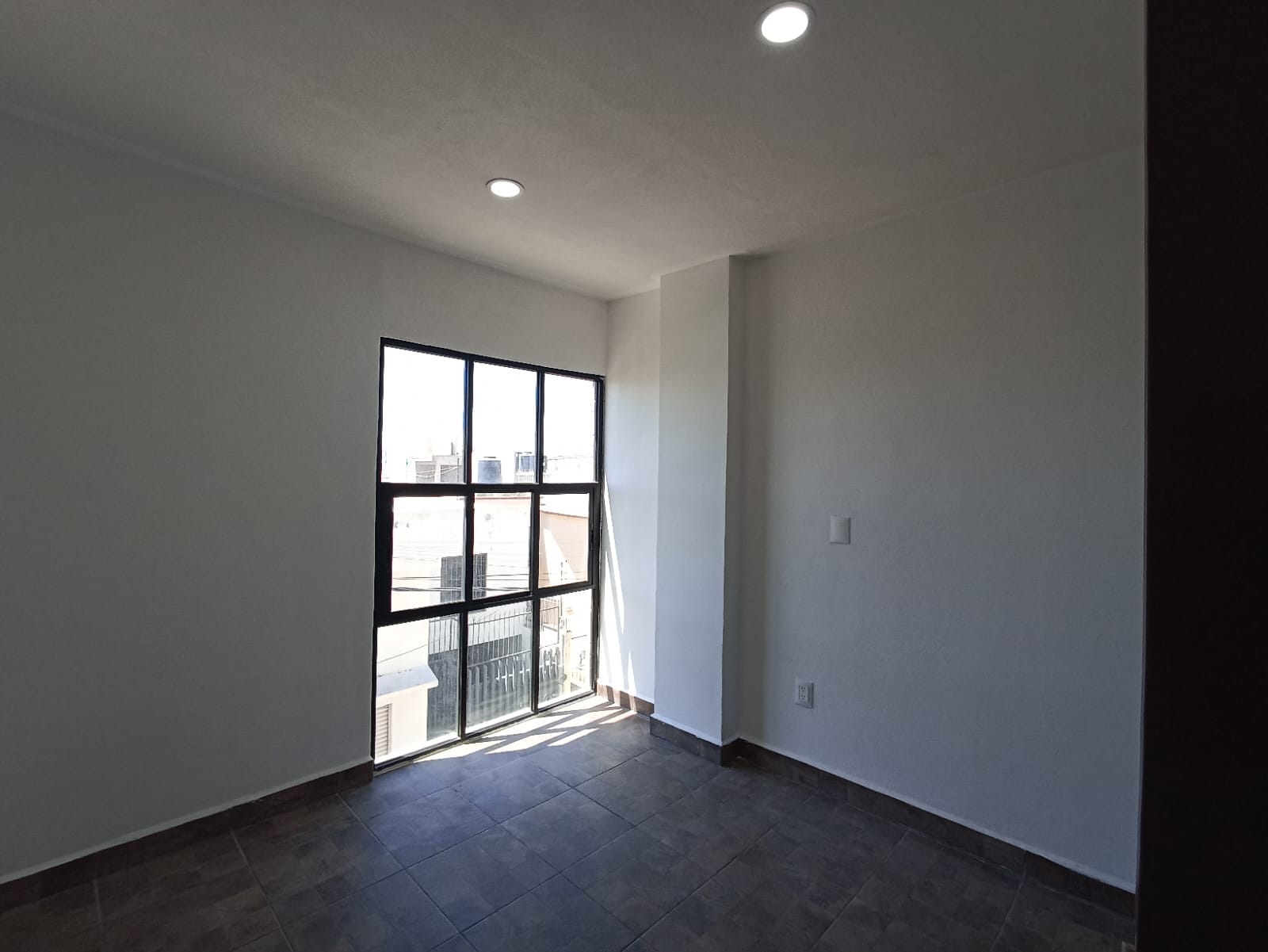 WhatsApp Image 2025-10-24 at 2.05.36 PM (1)