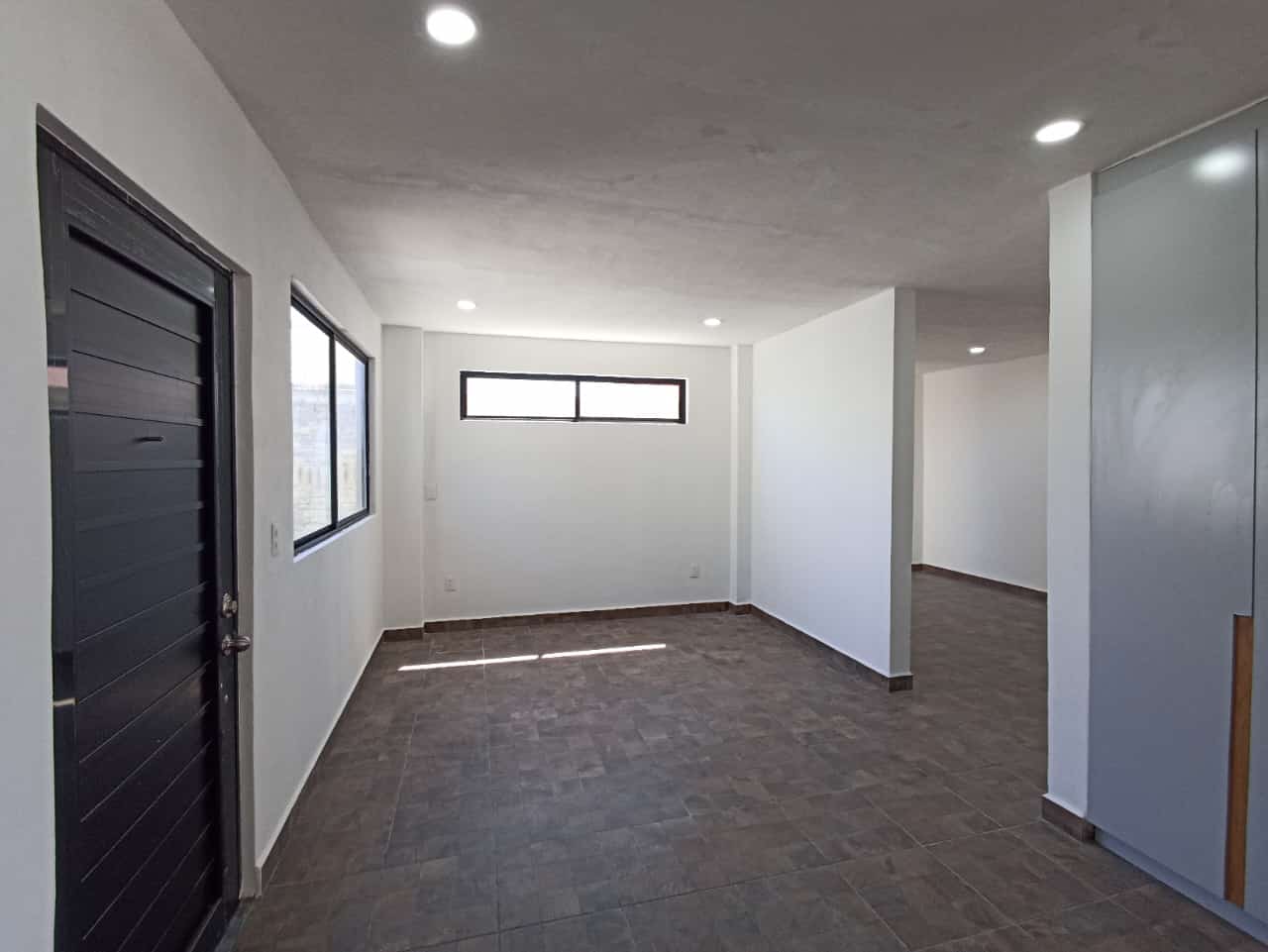 WhatsApp Image 2025-10-24 at 2.05.38 PM (1)