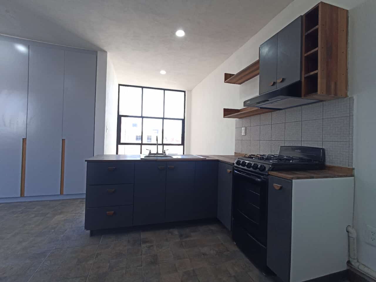 WhatsApp Image 2025-10-24 at 2.05.38 PM (2)